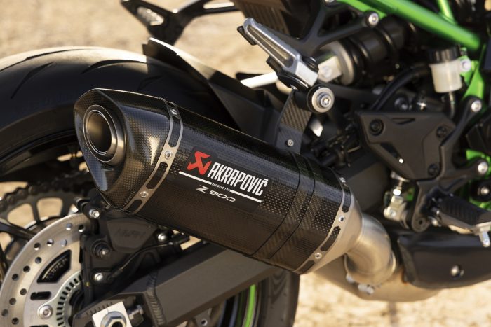 KAWASAKI ECHAPPEMENT AKRAPOVIC